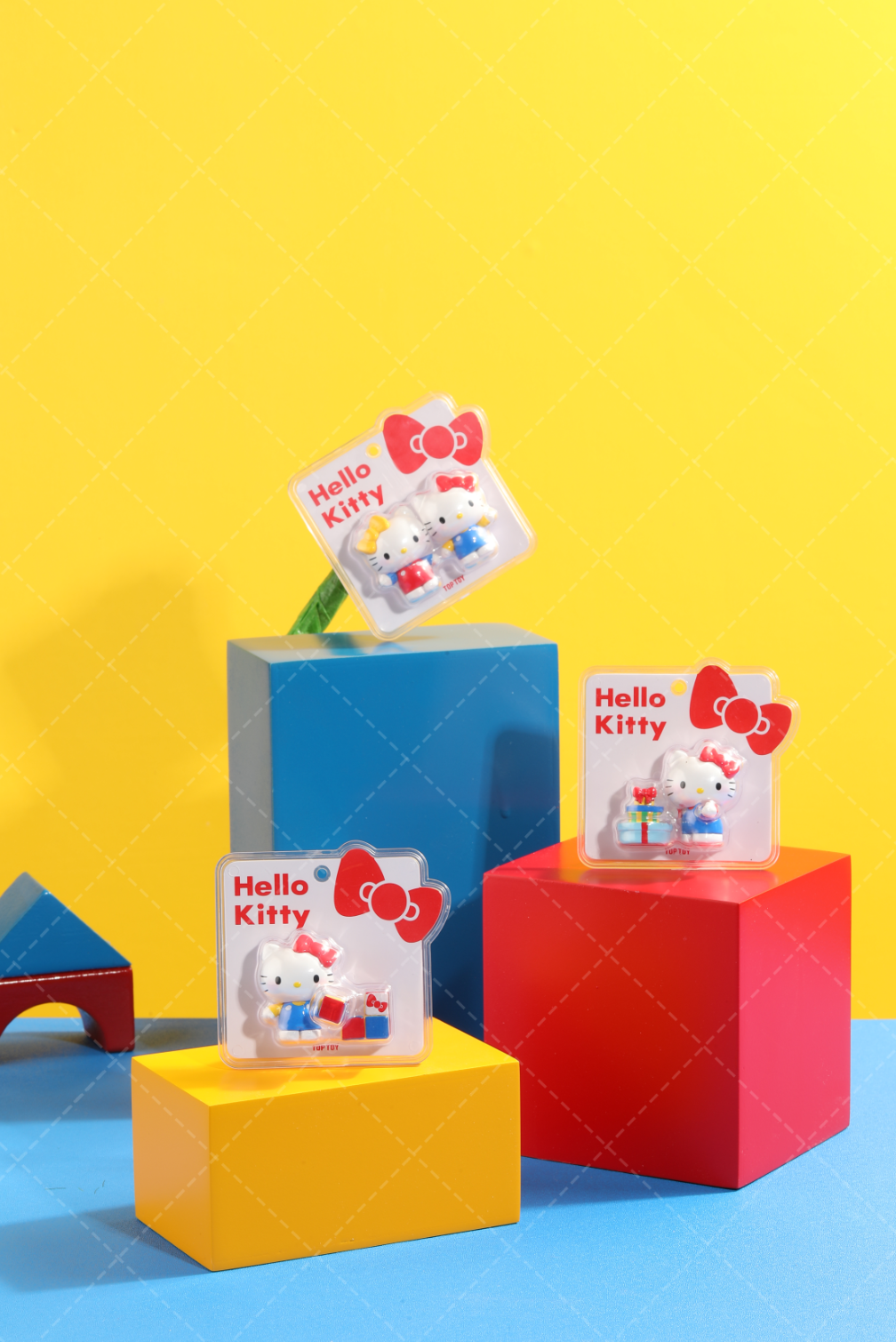 Hello Kitty Classic Retro Series Pendant Blind Box